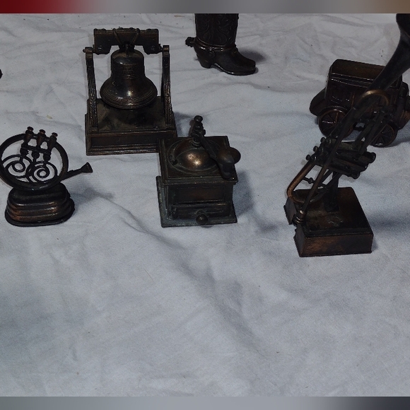 Vintage Iron/Brass Miniature Pencil Sharpeners - Picture 16 of 16